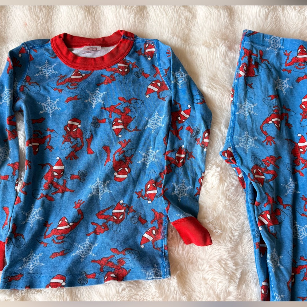 Hanna Andersson Xmas Spider-man Pajama set